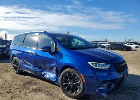 2021 Chrysler Pacifica Touring z USA, uszkodzony, nr VIN 2C4RC1FG8MR589531